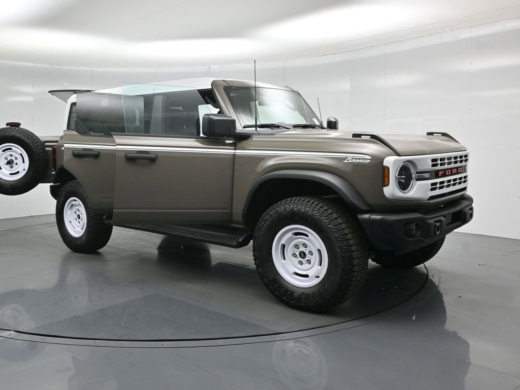 New 2026 Ford Bronco Heritage Edition AWD/4WD image 30