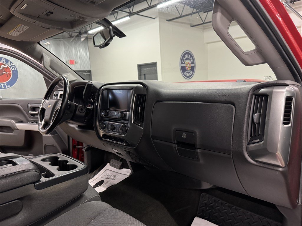 Used 2018 Chevrolet Silverado 2500 LT w/ LT Convenience Package AWD/4WD image 37