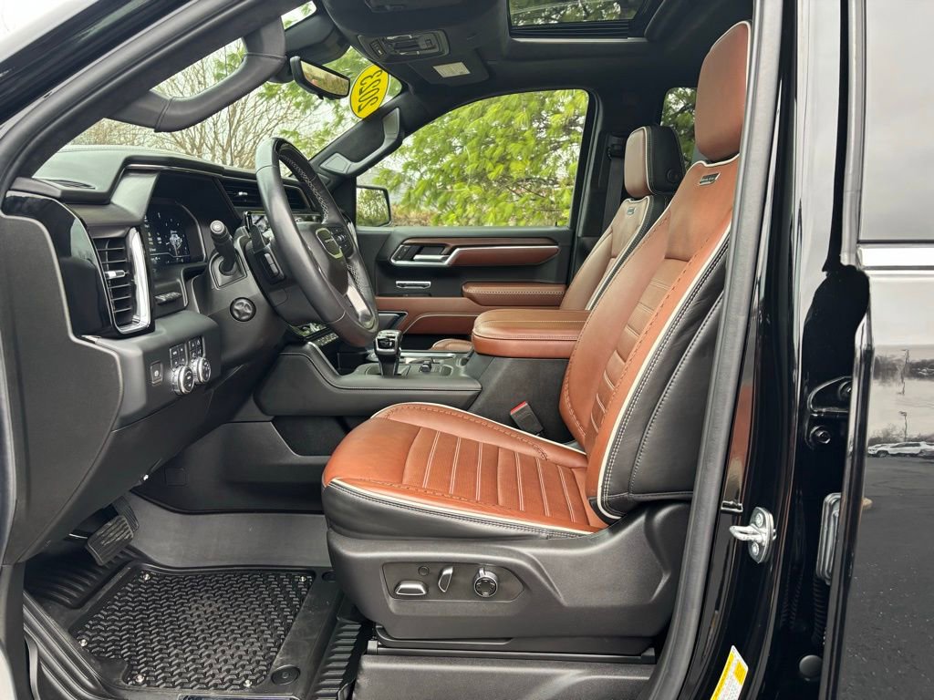 Used 2023 GMC Sierra 1500 Denali Ultimate image 15