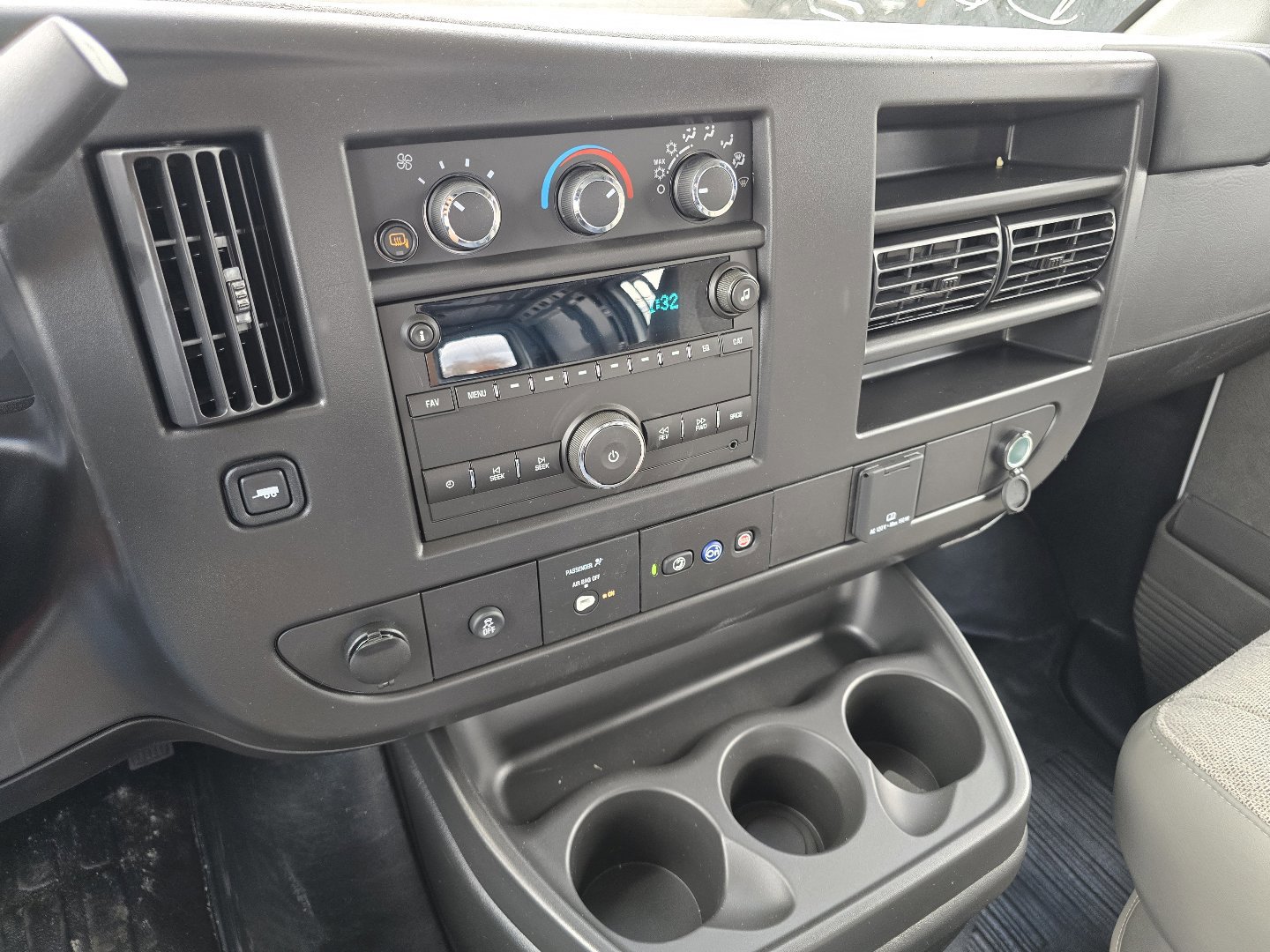 New 2026 Chevrolet Express 2500 w/ Driver Convenience Package RWD image 16