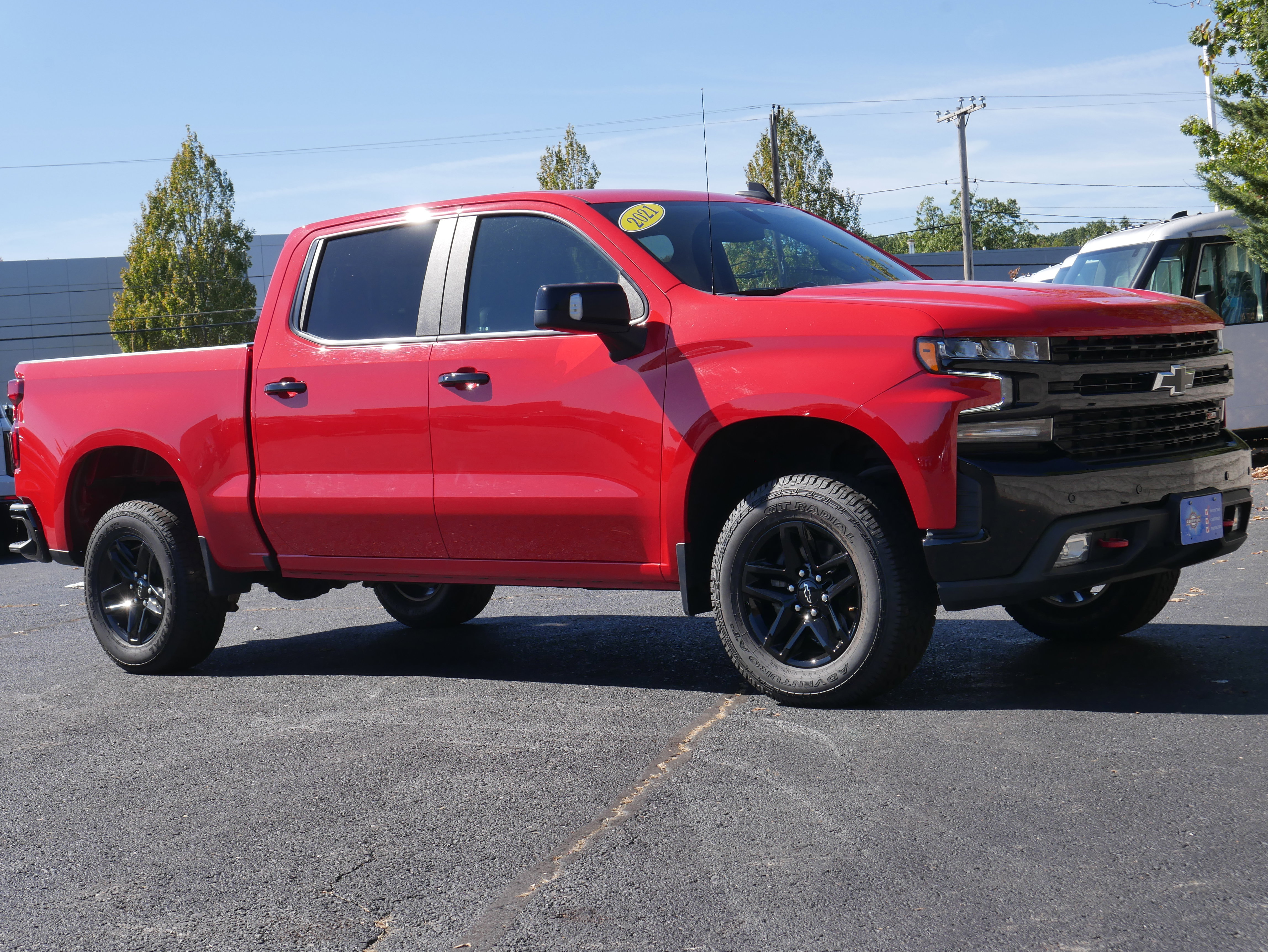 Certified 2021 Chevrolet Silverado 1500 LT Trail Boss w/ Convenience Package II image 9