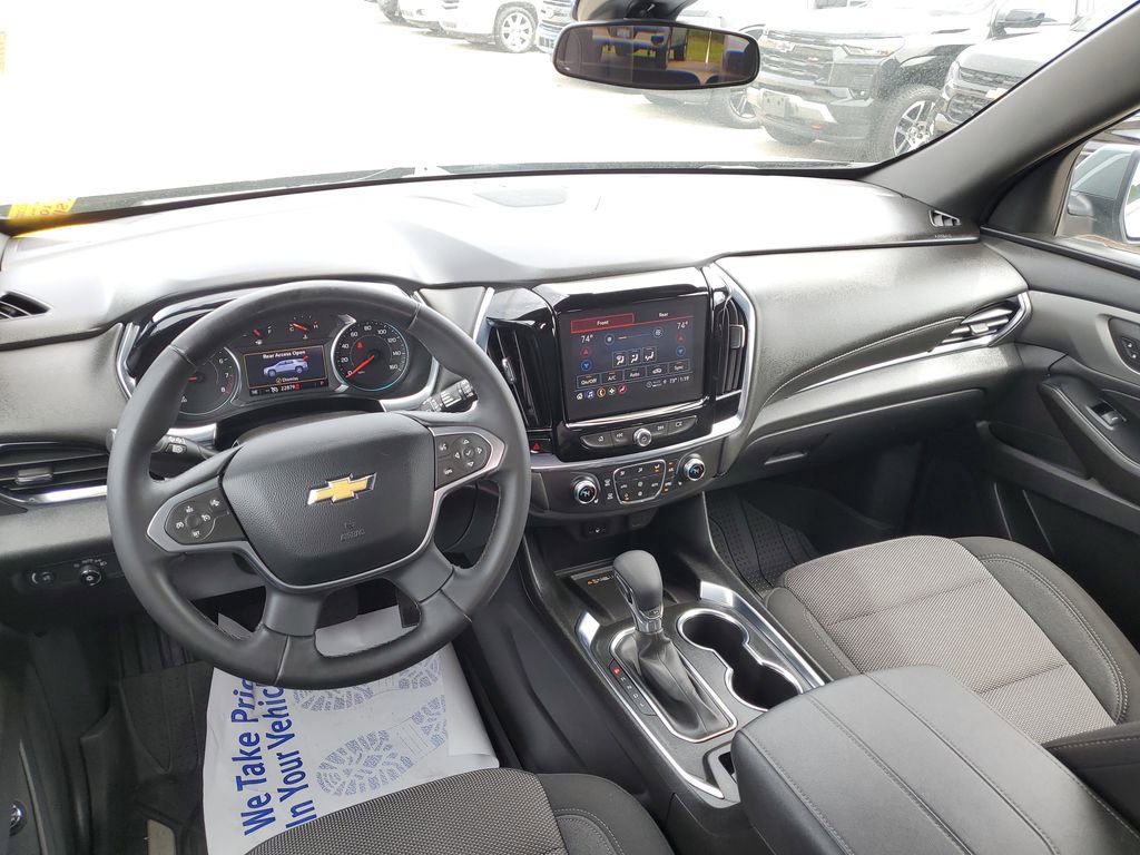 Certified 2023 Chevrolet Traverse LT w/ LPO, Floor Liner Package AWD/4WD image 28