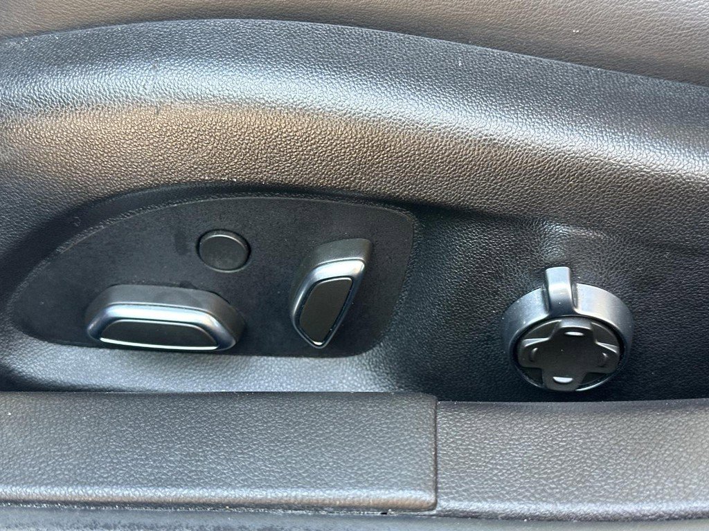 Certified 2023 Cadillac CT5 V w/ Premium Package image 16