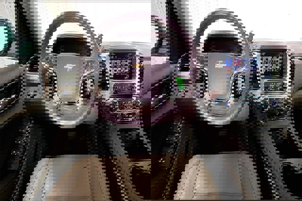 Used 2017 Chevrolet Tahoe LT image 4