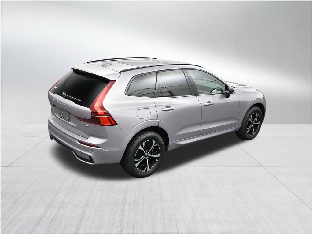 New 2026 Volvo XC60 T8 Core AWD/4WD image 17