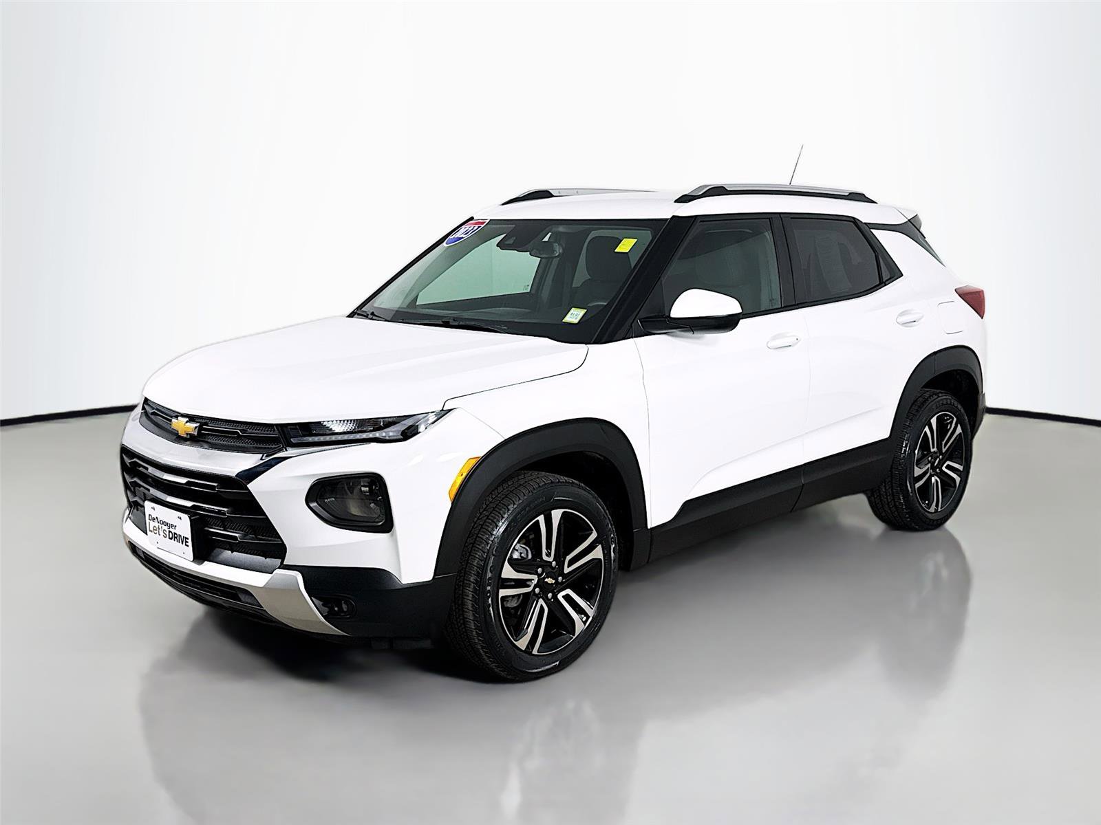 Used 2023 Chevrolet TrailBlazer LT w/ Convenience Package image 4