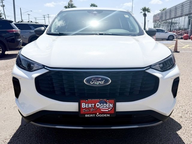 Used 2023 Ford Escape Active image 2