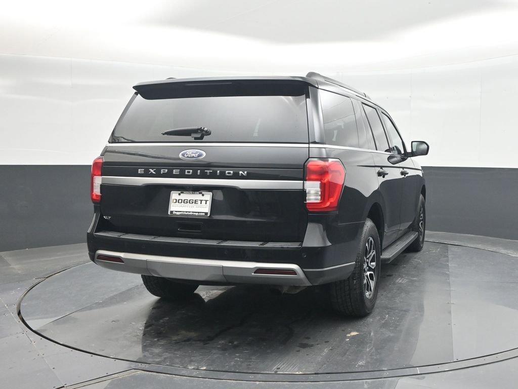Used 2024 Ford Expedition XLT RWD image 25