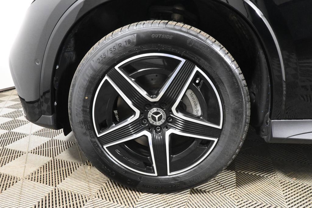Certified 2026 Mercedes-Benz GLC 300 4MATIC image 12