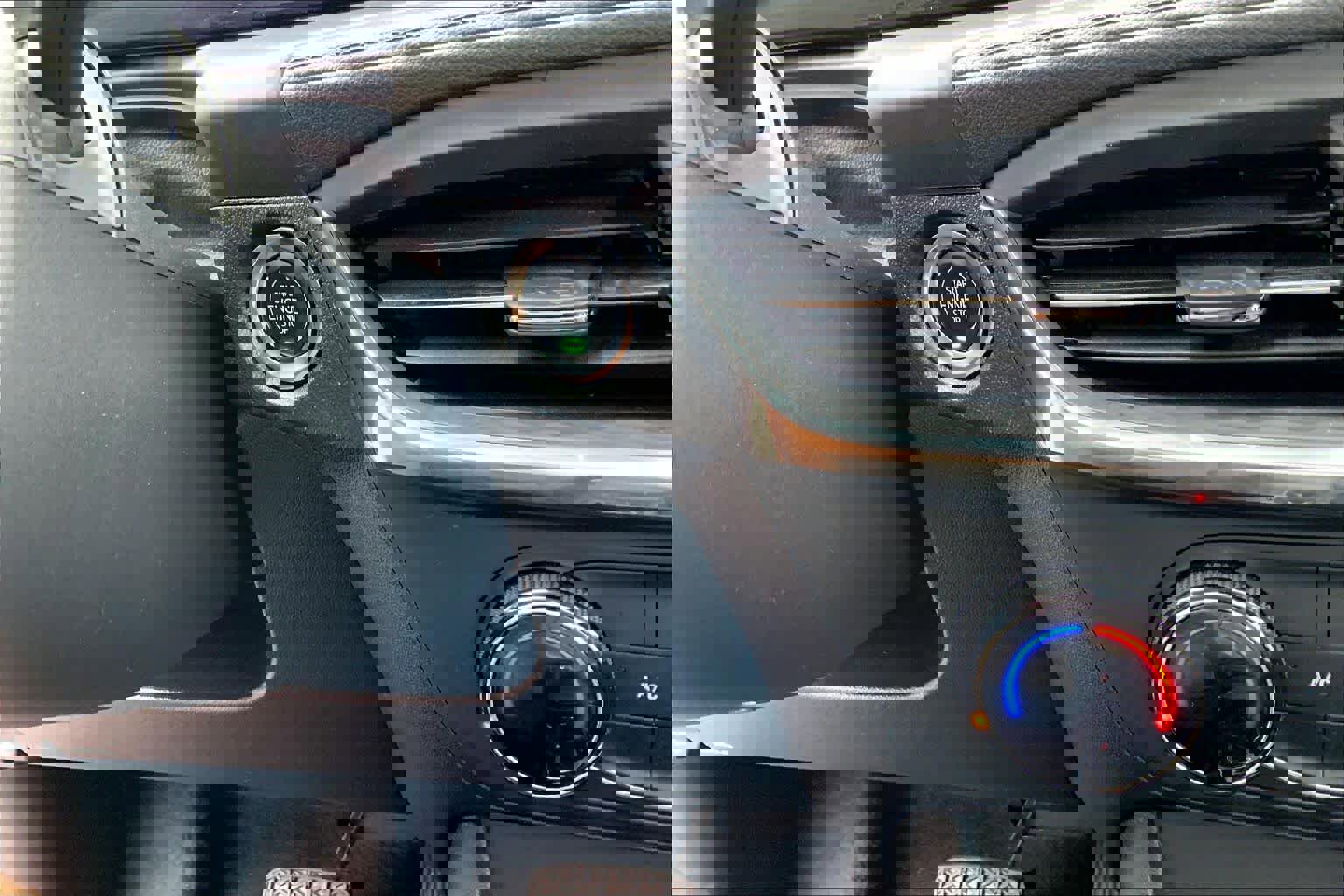 Used 2025 Buick Encore GX Preferred AWD/4WD image 33