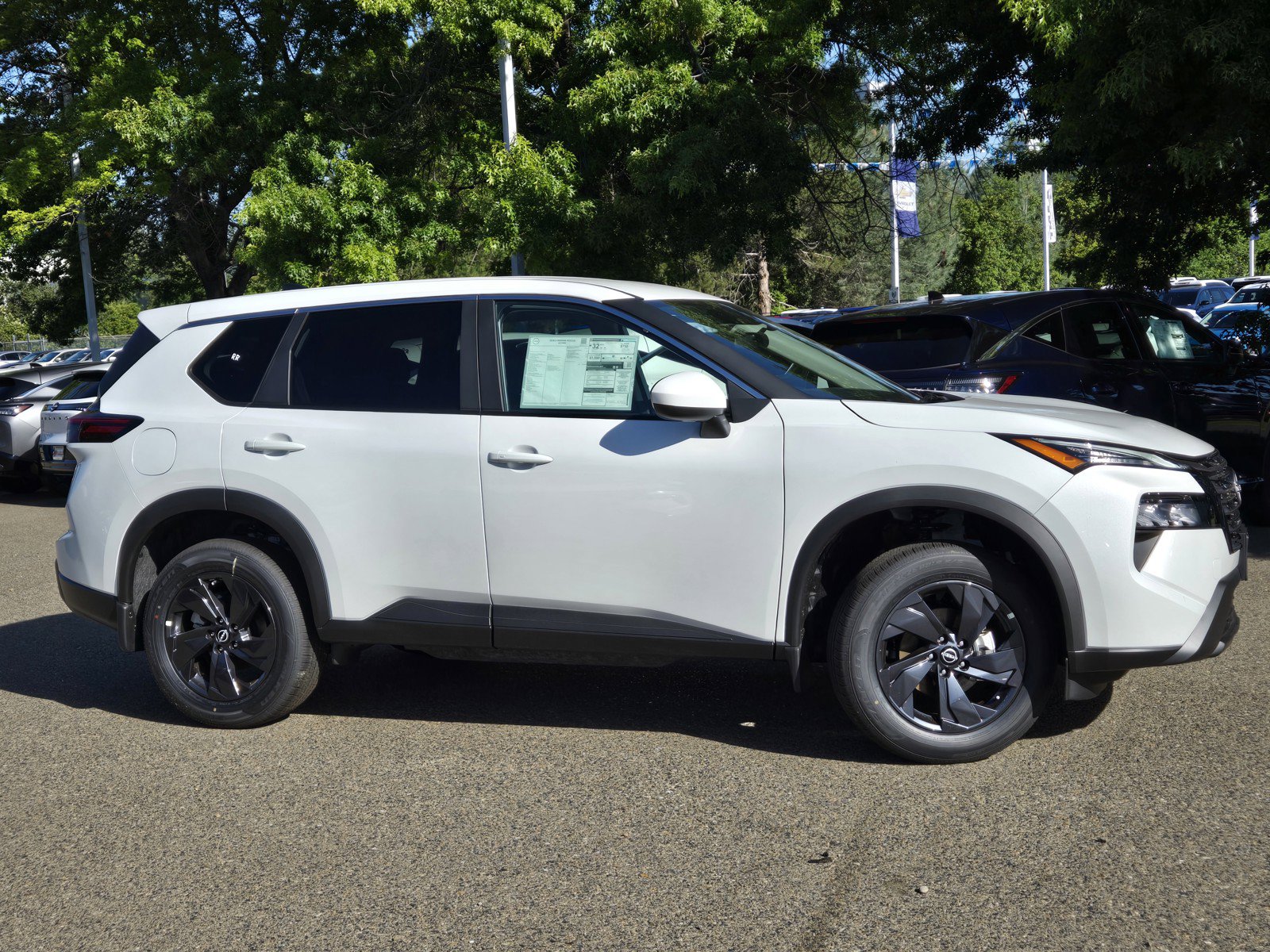 New 2026 Nissan Rogue SV w/ Cold Weather Package FWD image 3