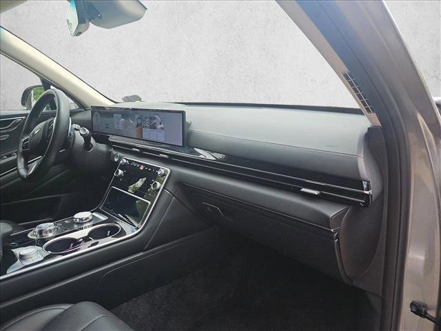 Used 2025 Genesis GV80 2.5T Standard AWD/4WD image 21