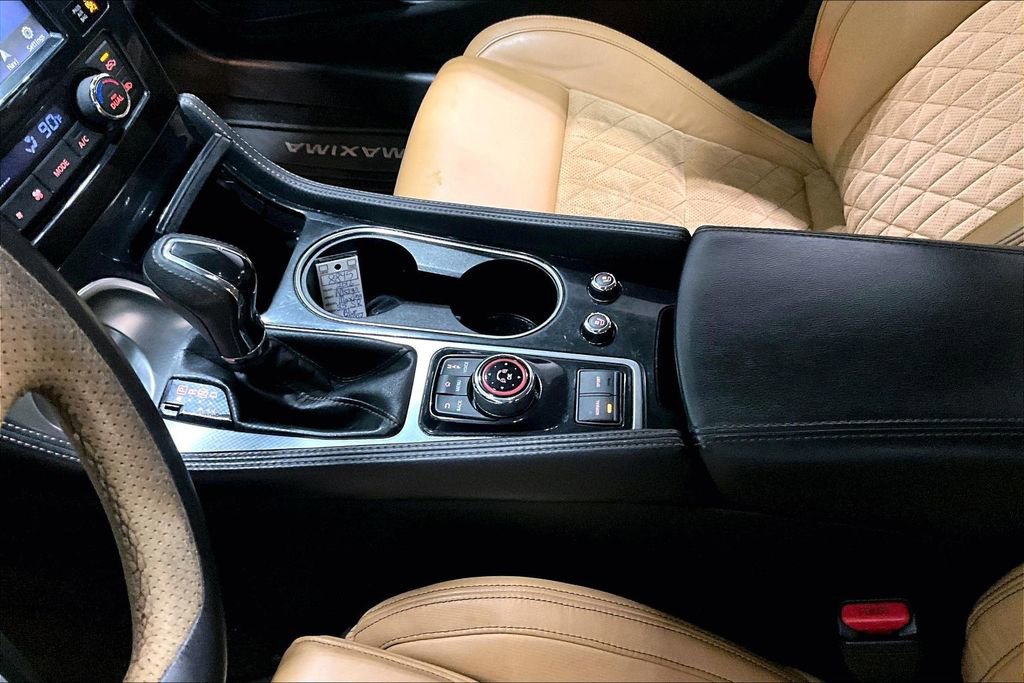 Used 2016 Nissan Maxima SR image 18