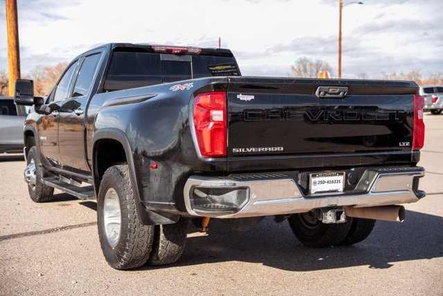 Used 2020 Chevrolet Silverado 3500 LTZ w/ LTZ Plus Package image 7