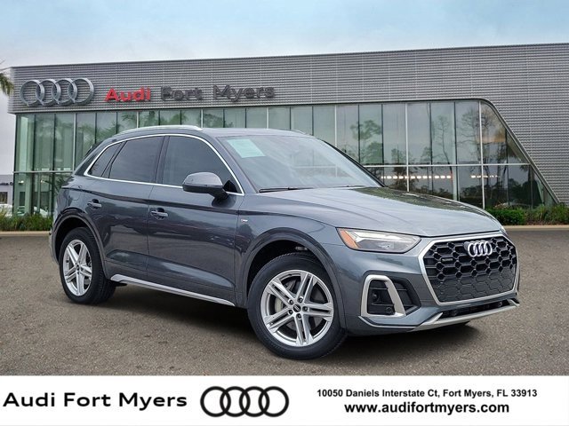 Used 2024 Audi Q5 e Premium w/ Convenience Package