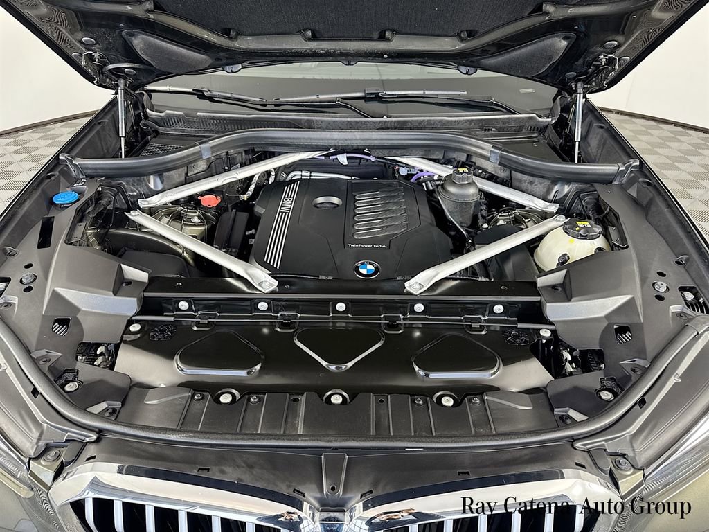 Used 2022 BMW X5 xDrive40i w/ Premium Package image 31