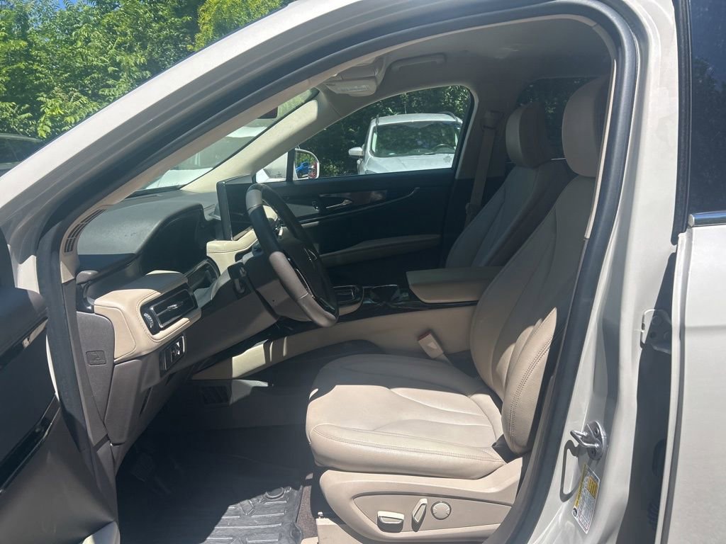 Used 2020 Lincoln Aviator Reserve w/ Equipment Group 202A AWD/4WD image 10