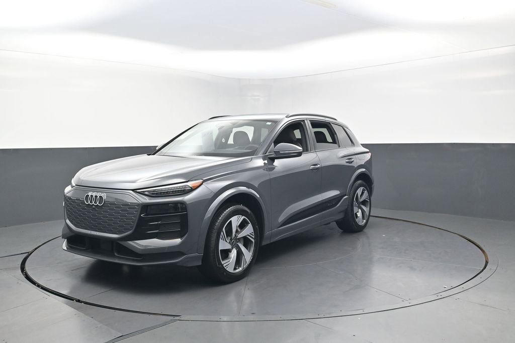 Used 2025 Audi Q6 e-tron Premium Plus w/ Premium Plus AWD/4WD image 38