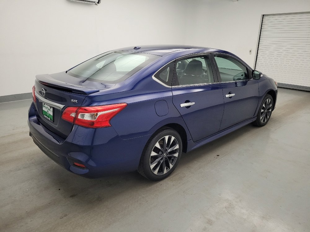 Used 2017 Nissan Sentra SR w/ SR Premium Technology Package FWD image 10