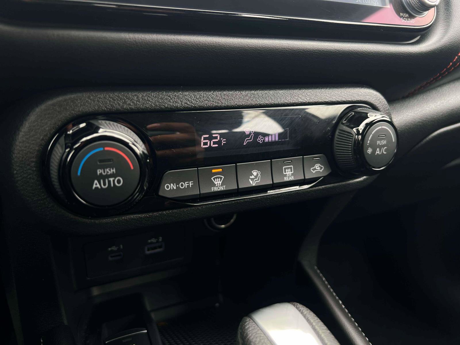 Used 2023 Nissan Kicks SR w/ Exterior Package FWD image 14
