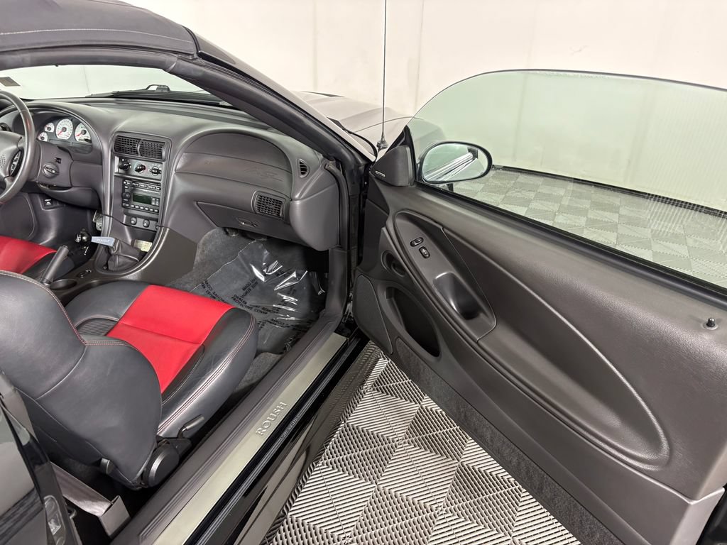 Used 2004 Ford Mustang GT RWD image 27