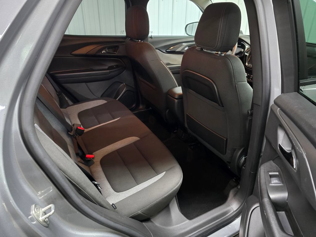 Used 2023 Chevrolet TrailBlazer LT w/ Convenience Package AWD/4WD image 22