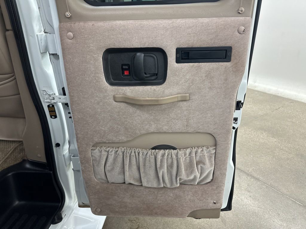 Used 2011 Chevrolet Express 1500 Upfitter image 23