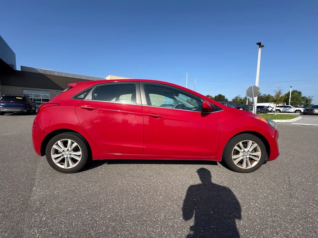 Used 2013 Hyundai Elantra GT FWD image 2