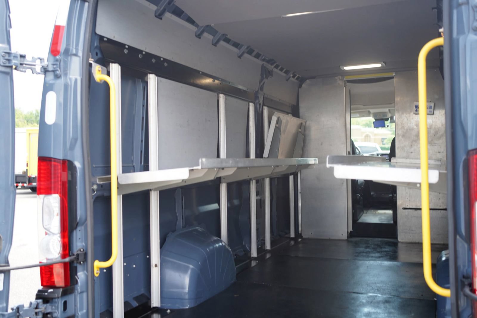 Used 2020 RAM ProMaster 3500 FWD image 11