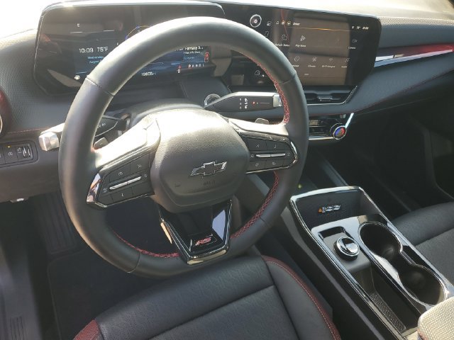Certified 2025 Chevrolet Equinox RS w/ Safety and Technology Package AWD/4WD image 19
