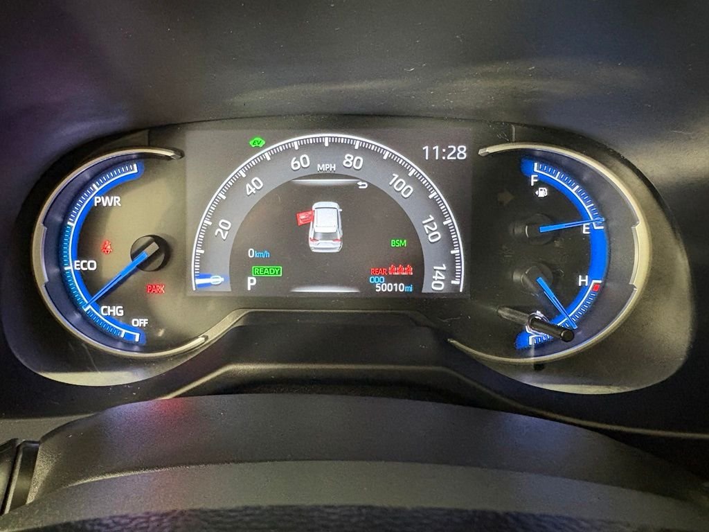 Used 2021 Toyota RAV4 Limited w/ Limited Grade Weather Package AWD/4WD image 27