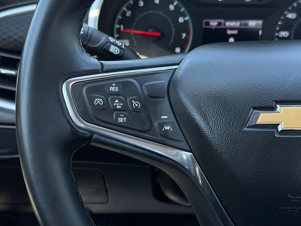 Used 2025 Chevrolet Malibu RS FWD image 23