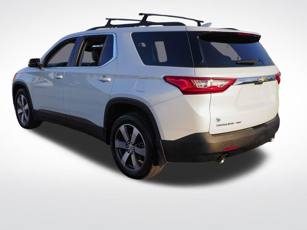 Used 2019 Chevrolet Traverse LT w/ LT Premium Package AWD/4WD image 5
