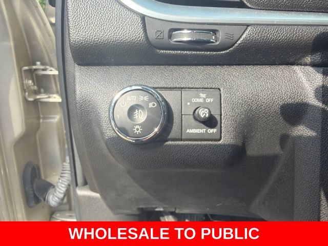 Used 2014 Chevrolet Traverse LTZ FWD image 23