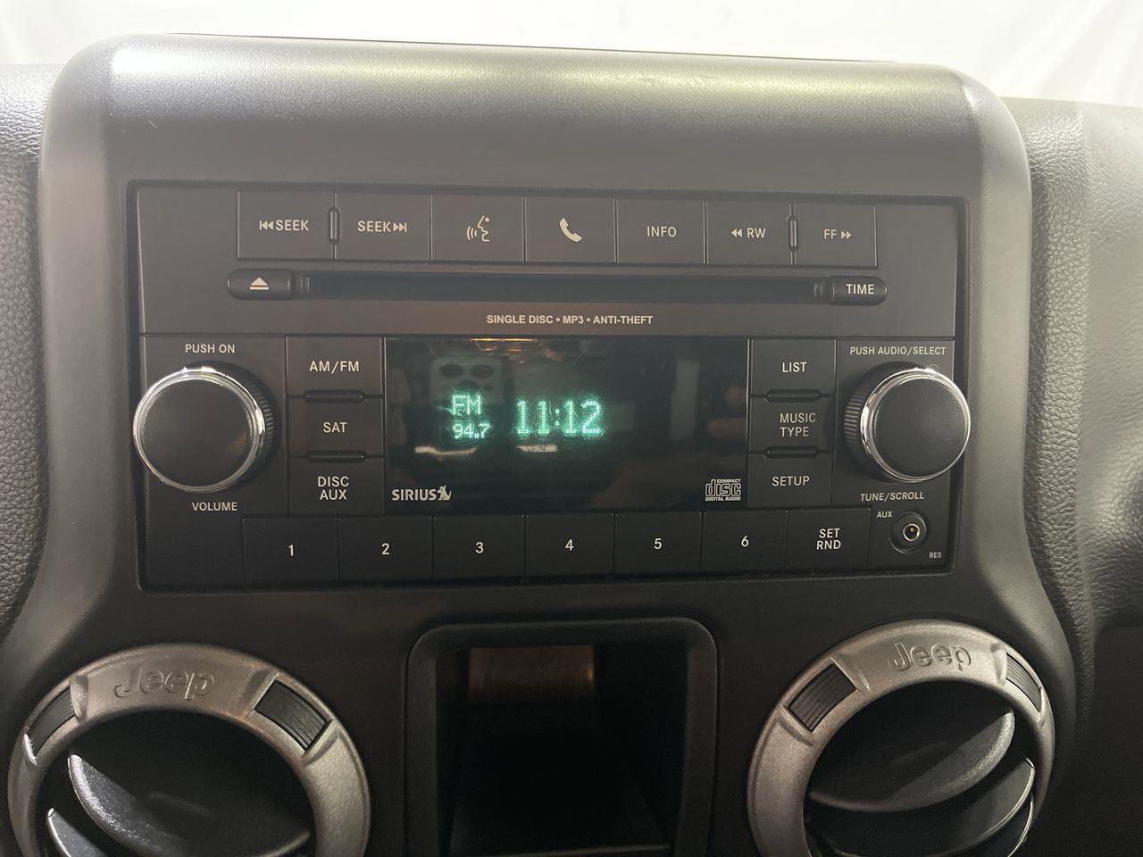 Used 2014 Jeep Wrangler Unlimited Sport w/ Connectivity Group image 15