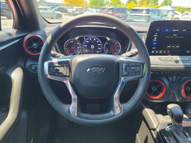Used 2023 Chevrolet Blazer RS FWD image 10