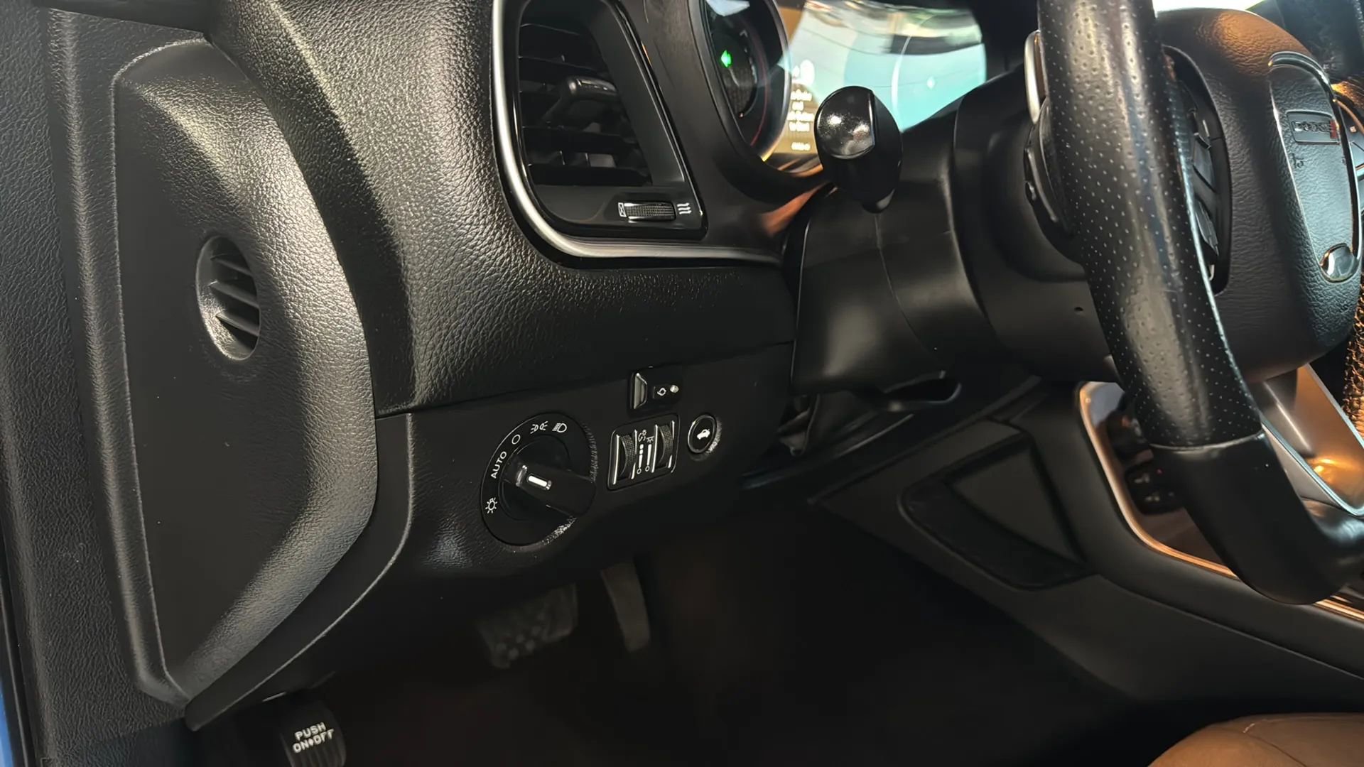 Used 2019 Dodge Challenger R/T Scat Pack w/ Widebody Package image 25