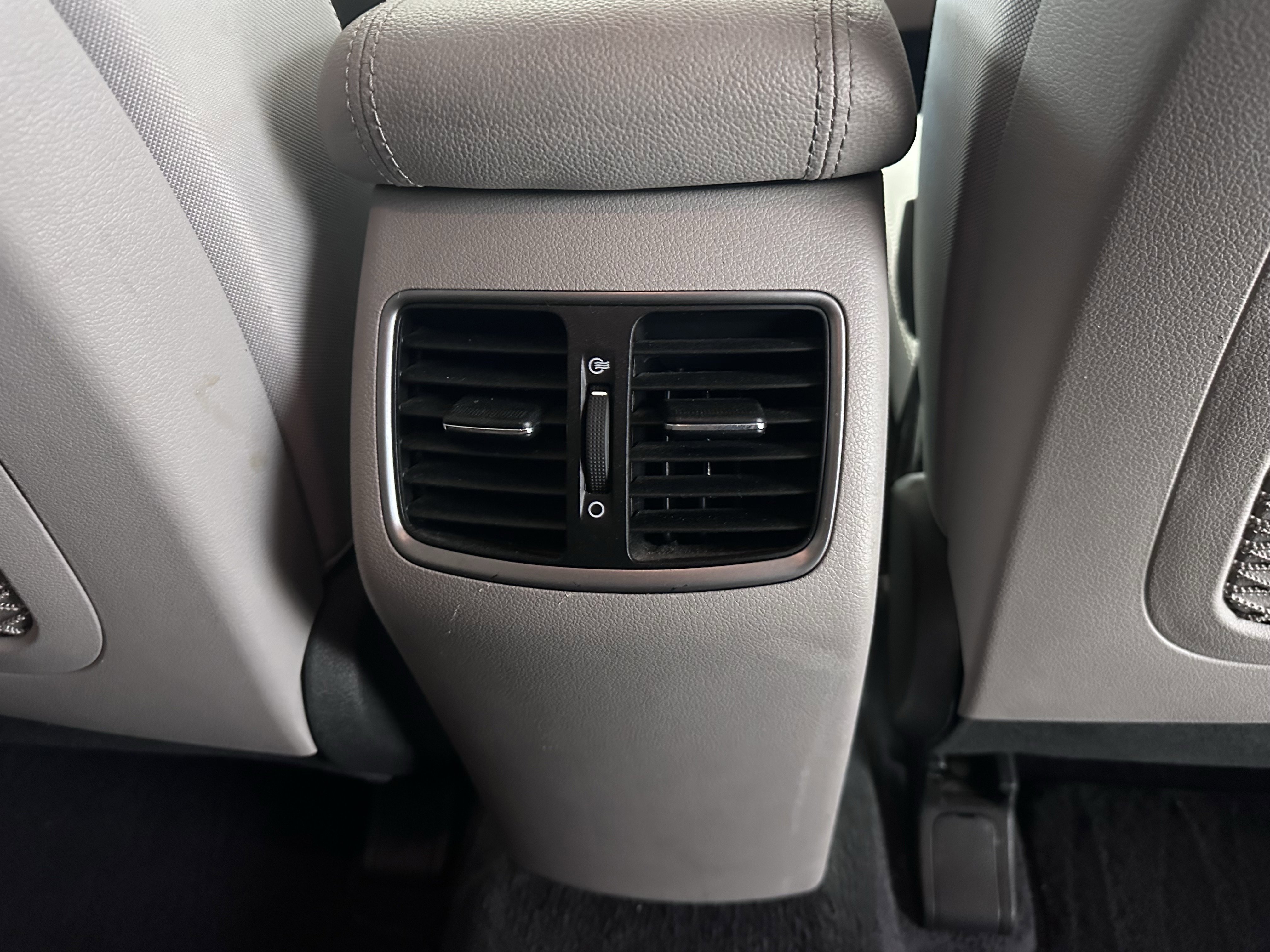 Used 2018 Hyundai Tucson Sport w/ Cargo Package image 34