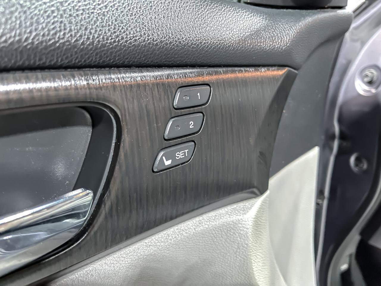 Used 2013 Honda Accord EX-L image 20