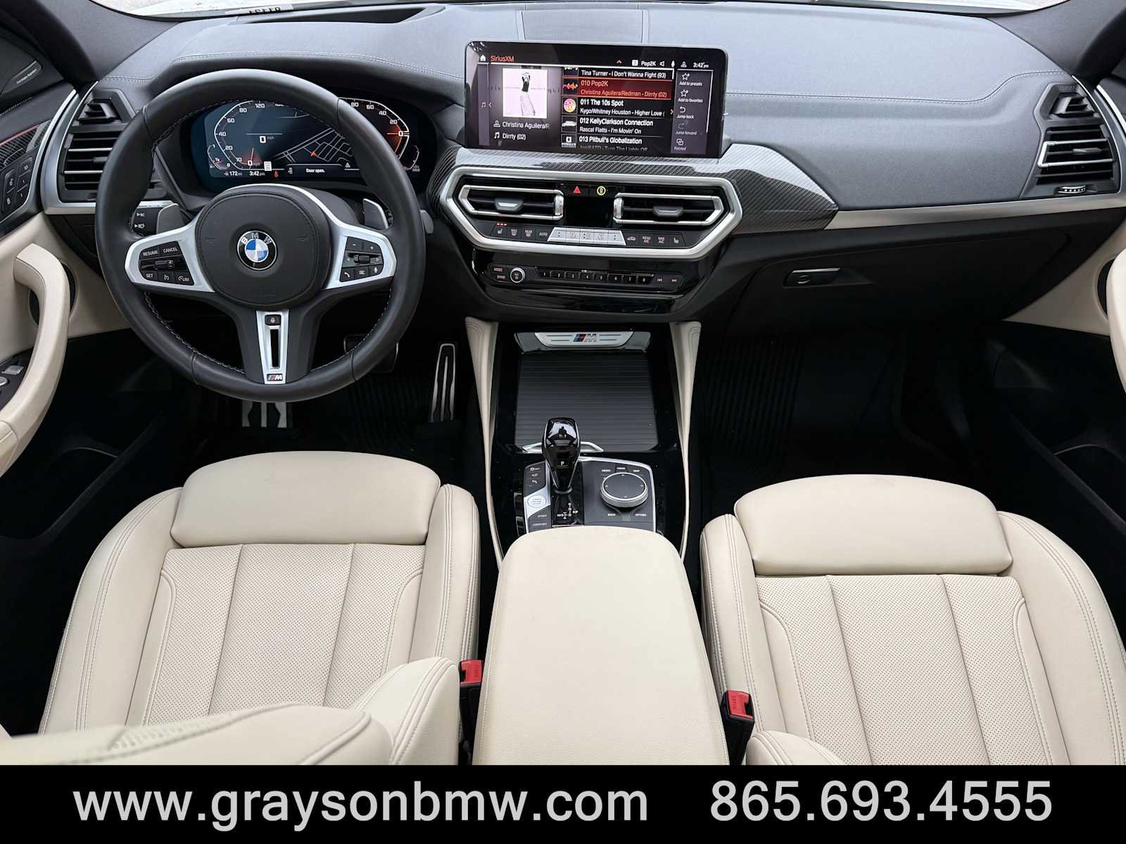 Used 2025 BMW X4 M40i w/ Premium Package image 16