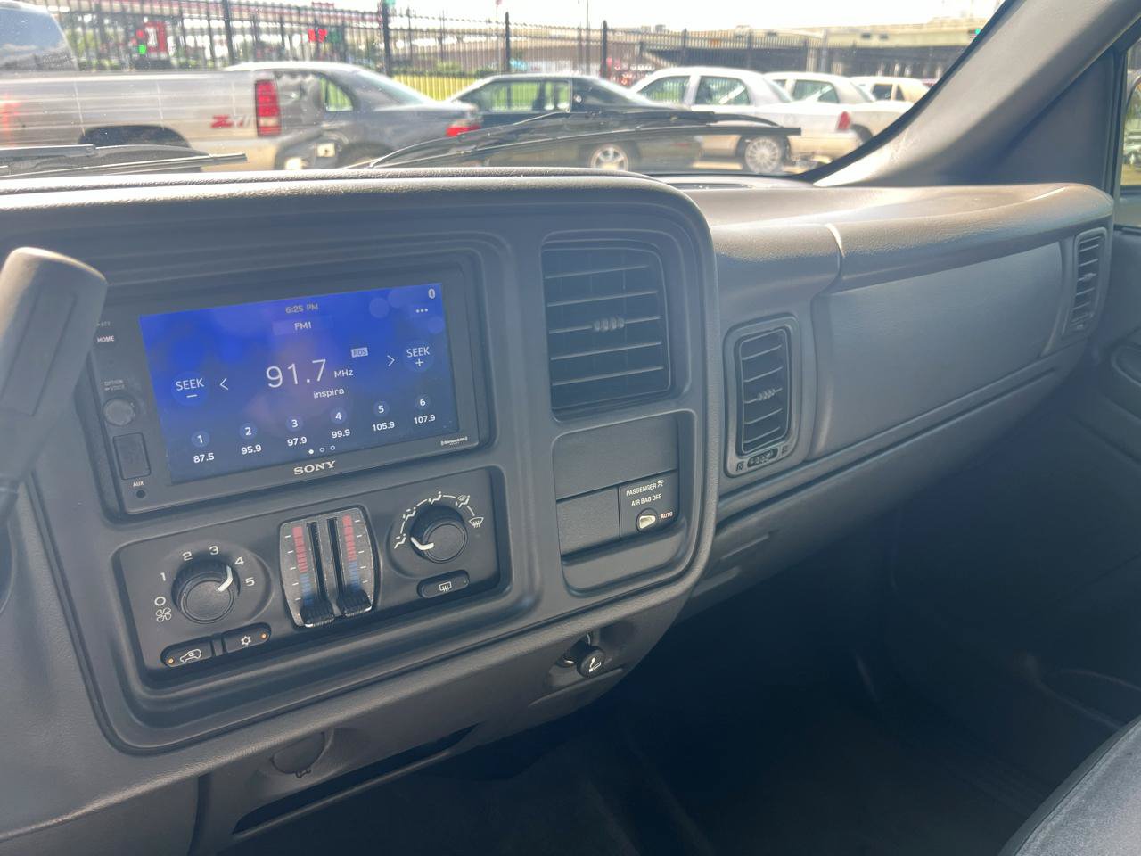 Used 2003 Chevrolet Silverado 1500 LS RWD image 30