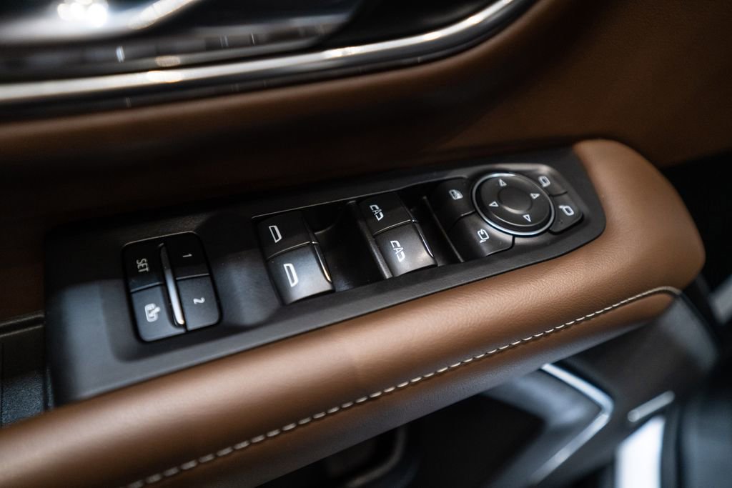 Used 2024 Chevrolet Tahoe High Country w/ Advanced Technology Package image 22