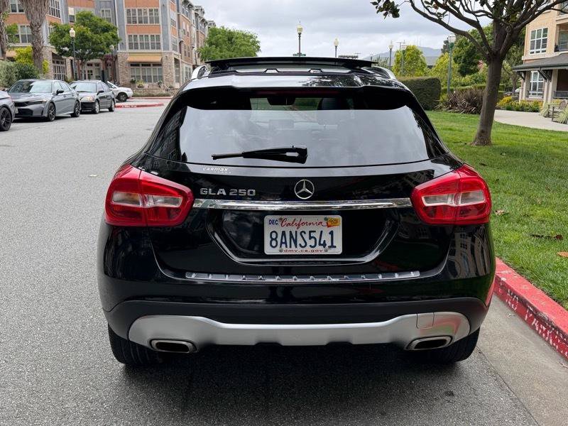 Used 2018 Mercedes-Benz GLA 250 image 11