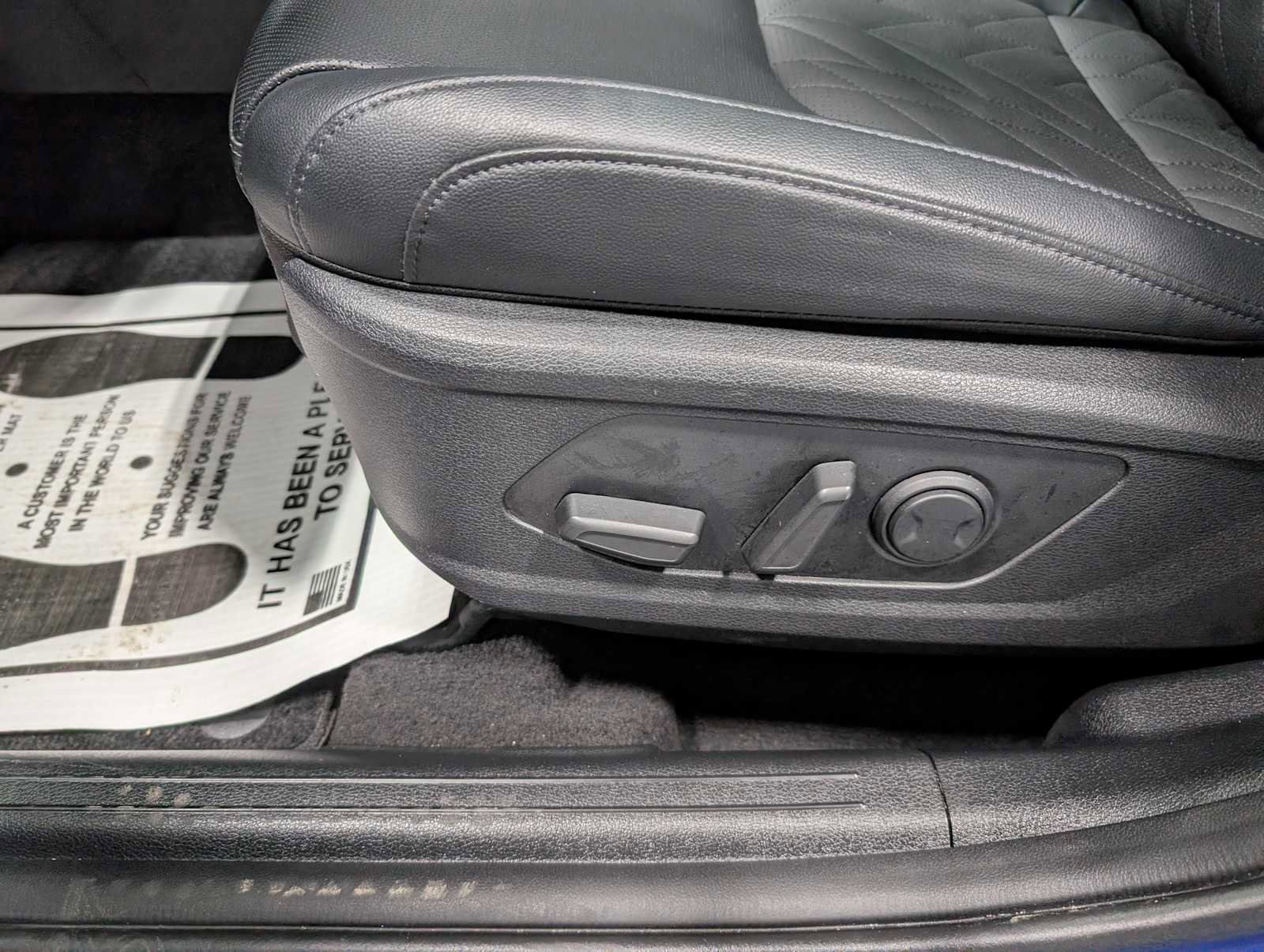 Used 2025 Kia Sportage X-Line w/ Premium Package image 42