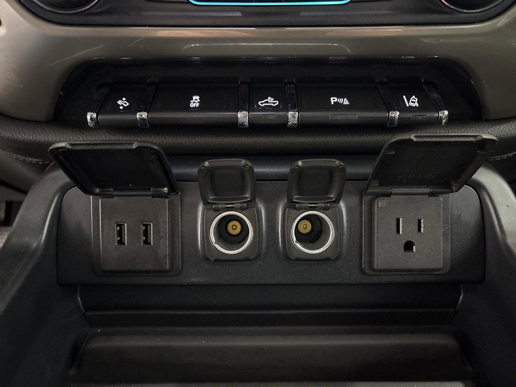 Used 2018 Chevrolet Silverado 2500 High Country image 20