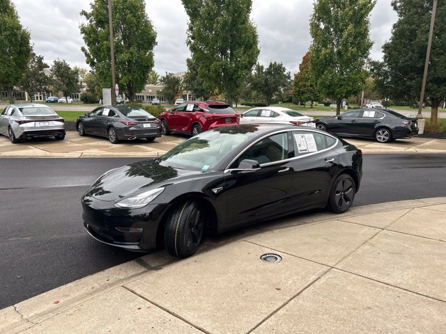 Used 2019 Tesla Model 3 Standard Range Plus RWD image 3