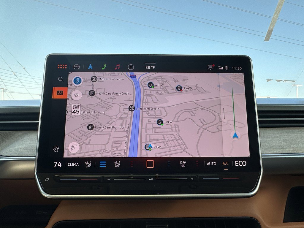 New 2025 Volkswagen ID. Buzz Pro S Plus image 25