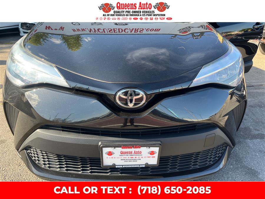 Used 2021 Toyota C-HR LE FWD image 27