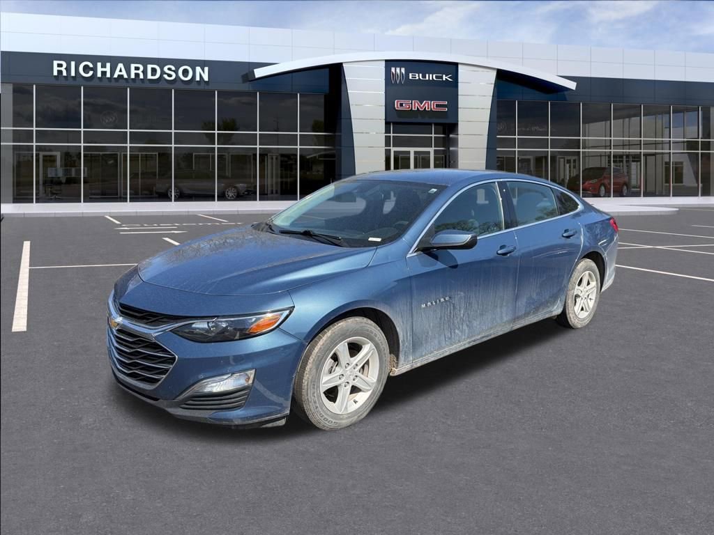 Used 2024 Chevrolet Malibu LS w/ LPO, Floor Liner Package FWD image 1