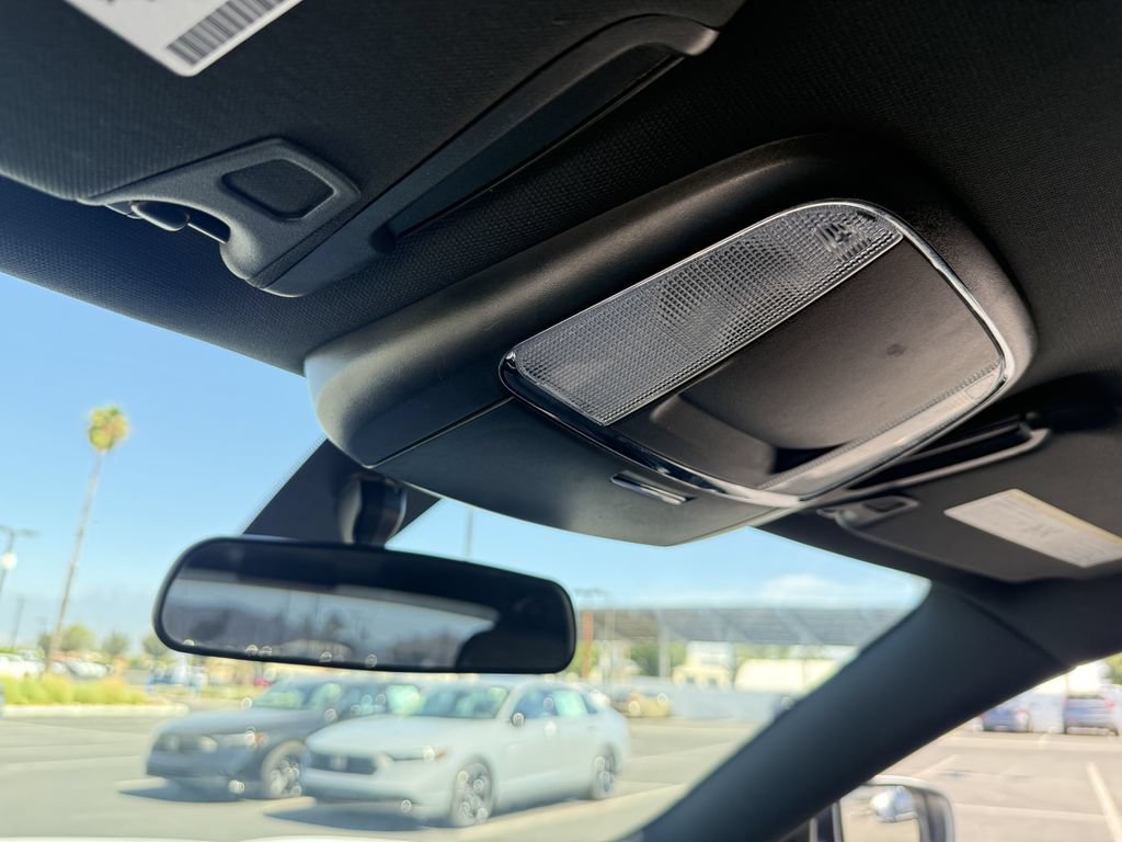 Used 2022 Dodge Charger SXT RWD image 20